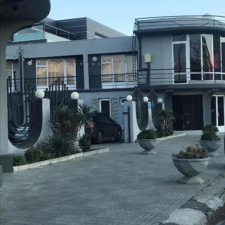 Hotel Era Tiflis Dış mekan fotoğraf