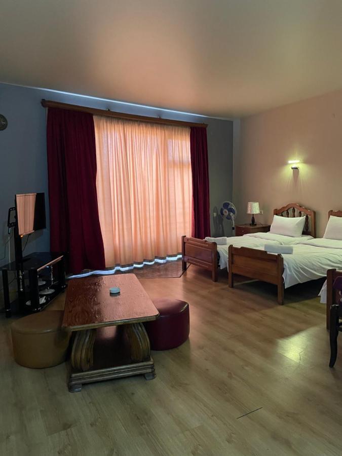 Hotel Era Tiflis Dış mekan fotoğraf