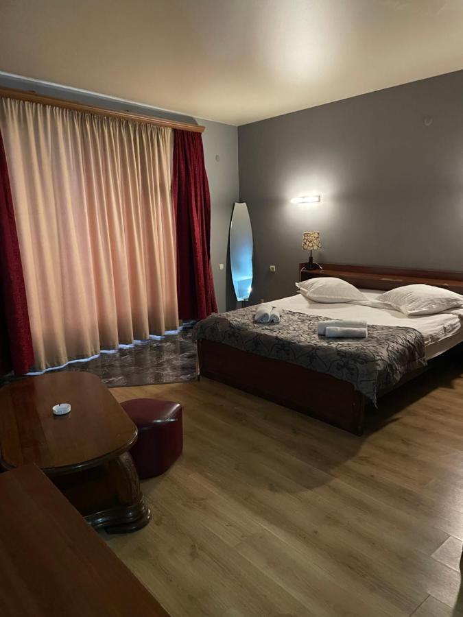 Hotel Era Tiflis Dış mekan fotoğraf