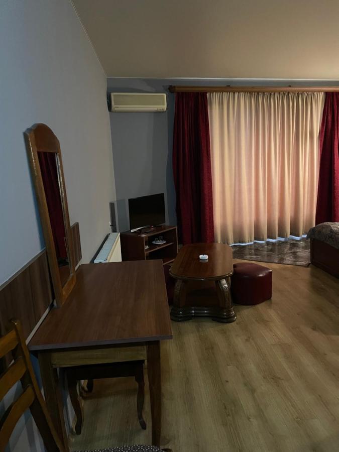 Hotel Era Tiflis Dış mekan fotoğraf